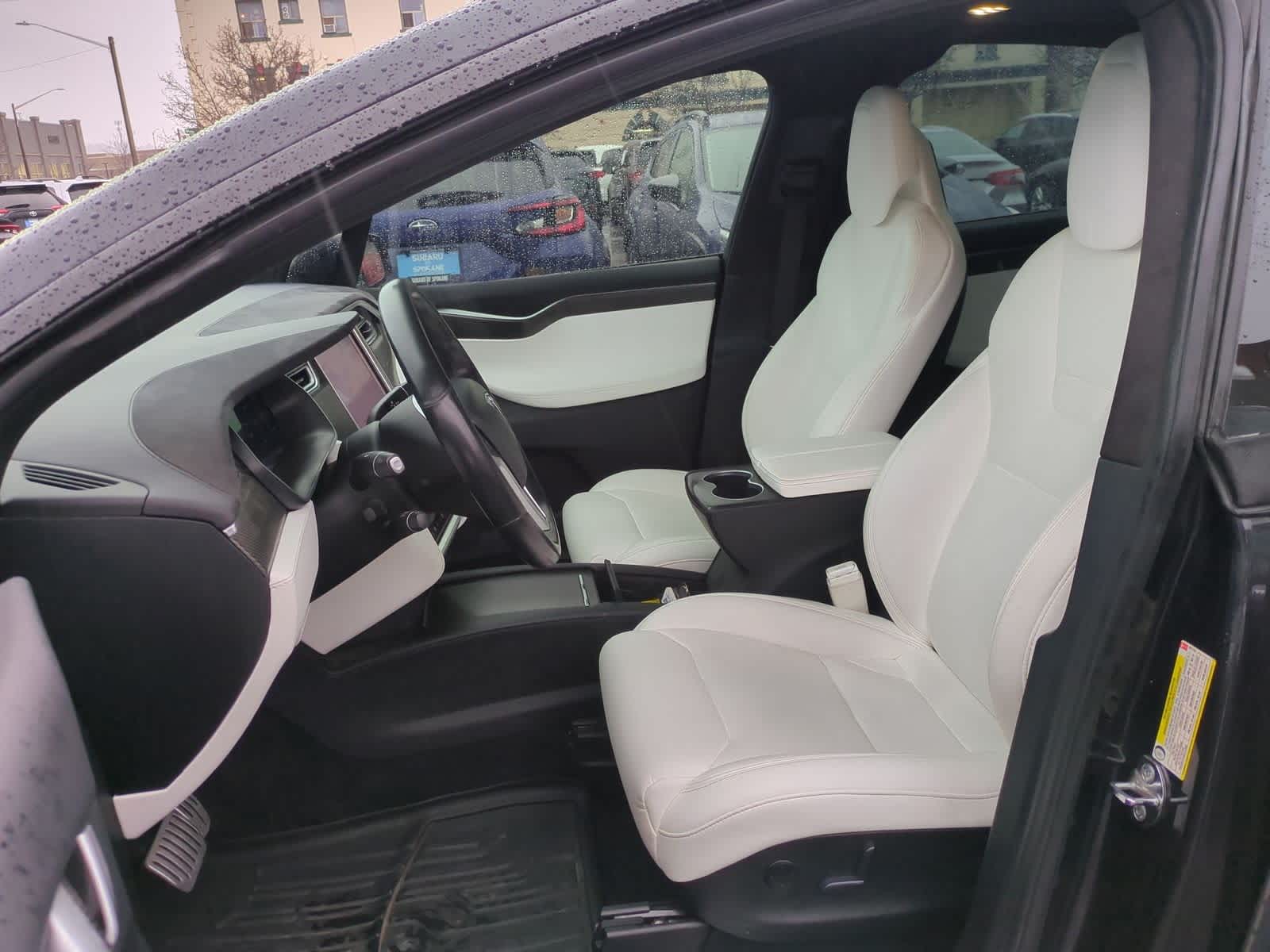 Thumbnail: 2017 Tesla Model X - 15