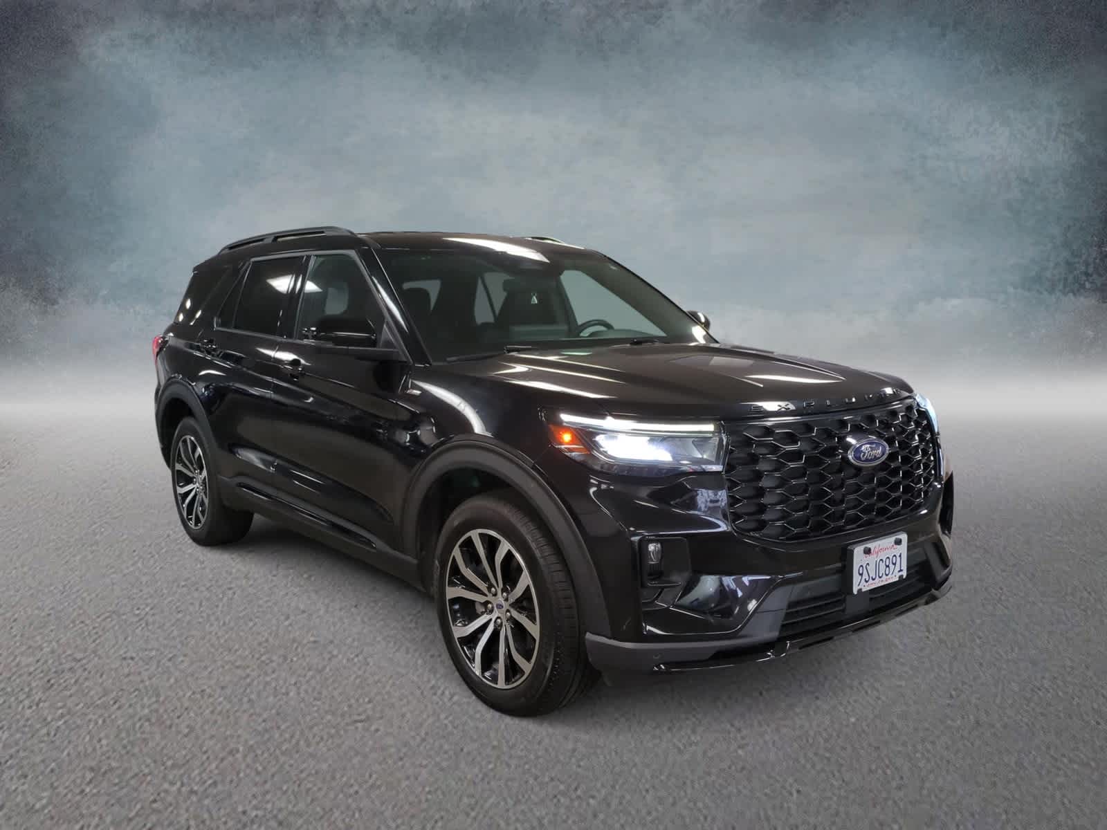 Thumbnail: 2025 Ford Explorer - 2