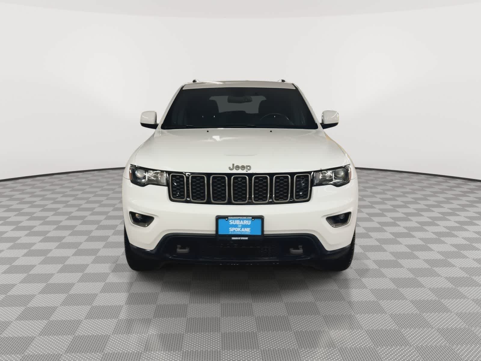 Thumbnail: 2016 Jeep Grand Cherokee - 5