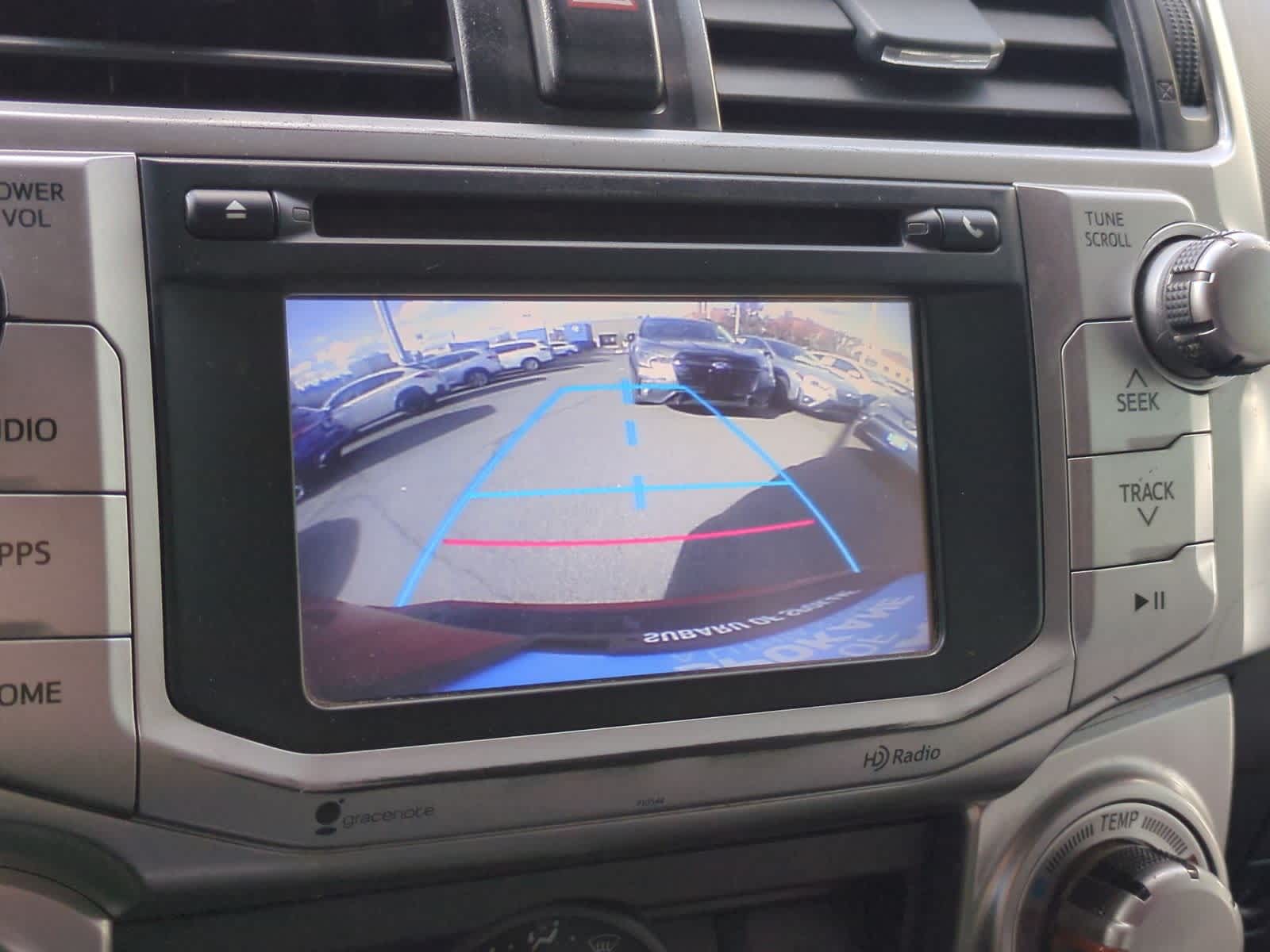 Thumbnail: 2015 Toyota 4Runner - 29