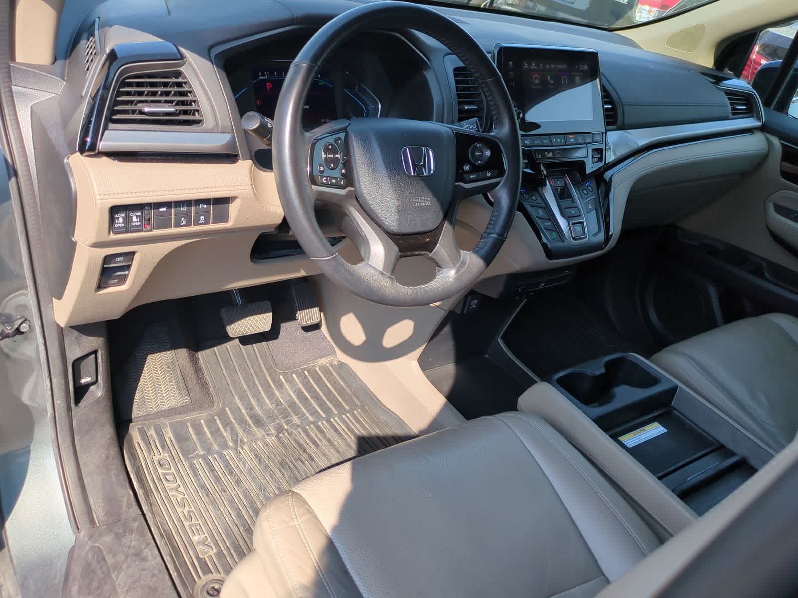 Thumbnail: 2020 Honda Odyssey - 10