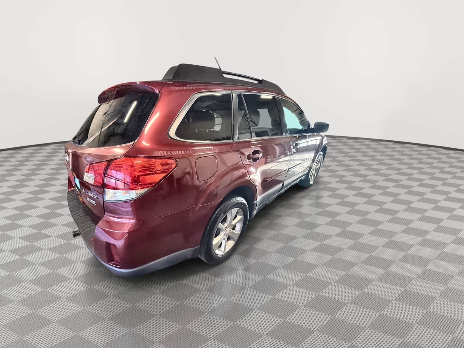 Thumbnail: 2013 Subaru Outback - 8