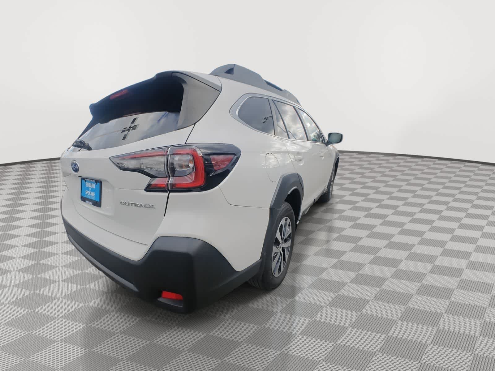 Thumbnail: 2023 Subaru Outback - 9