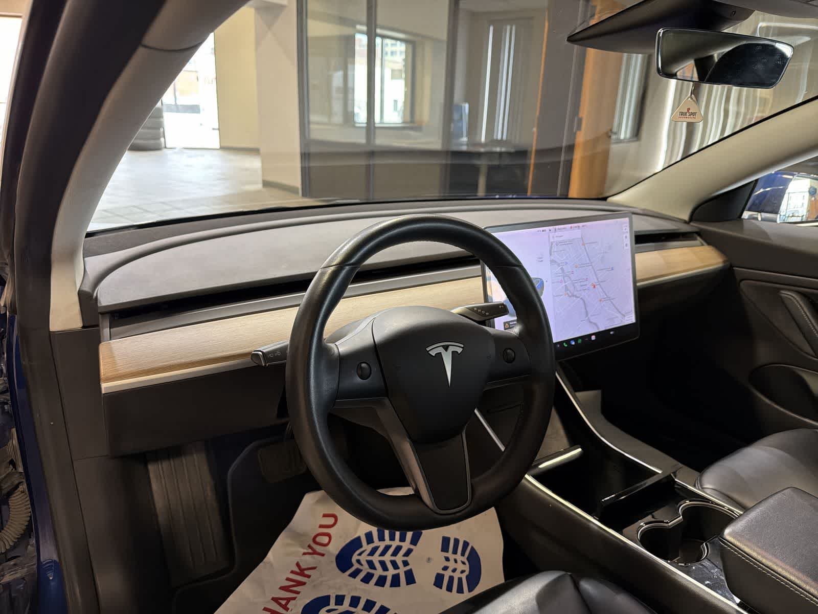 Thumbnail: 2019 Tesla Model 3 - 14