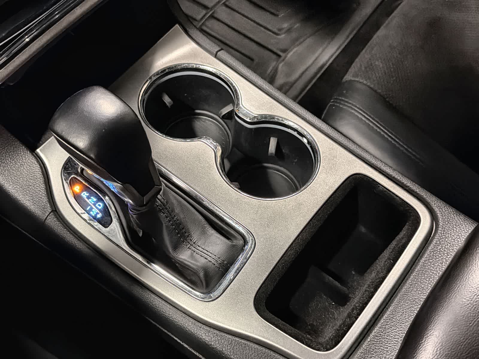 Thumbnail: 2020 Jeep Grand Cherokee - 33