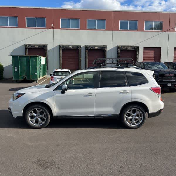 Thumbnail: 2018 Subaru Forester - 3