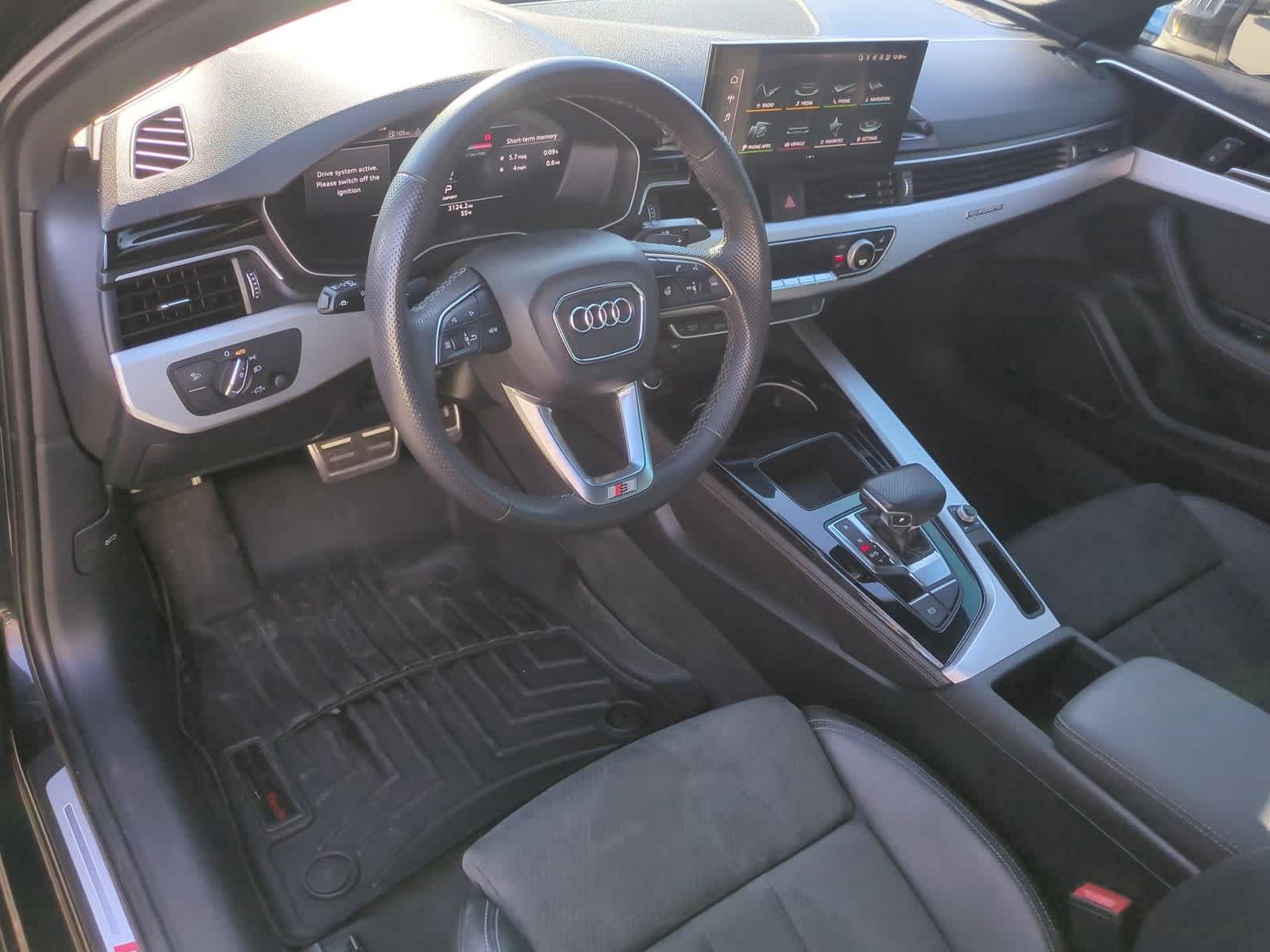 Thumbnail: 2022 Audi A4 - 10