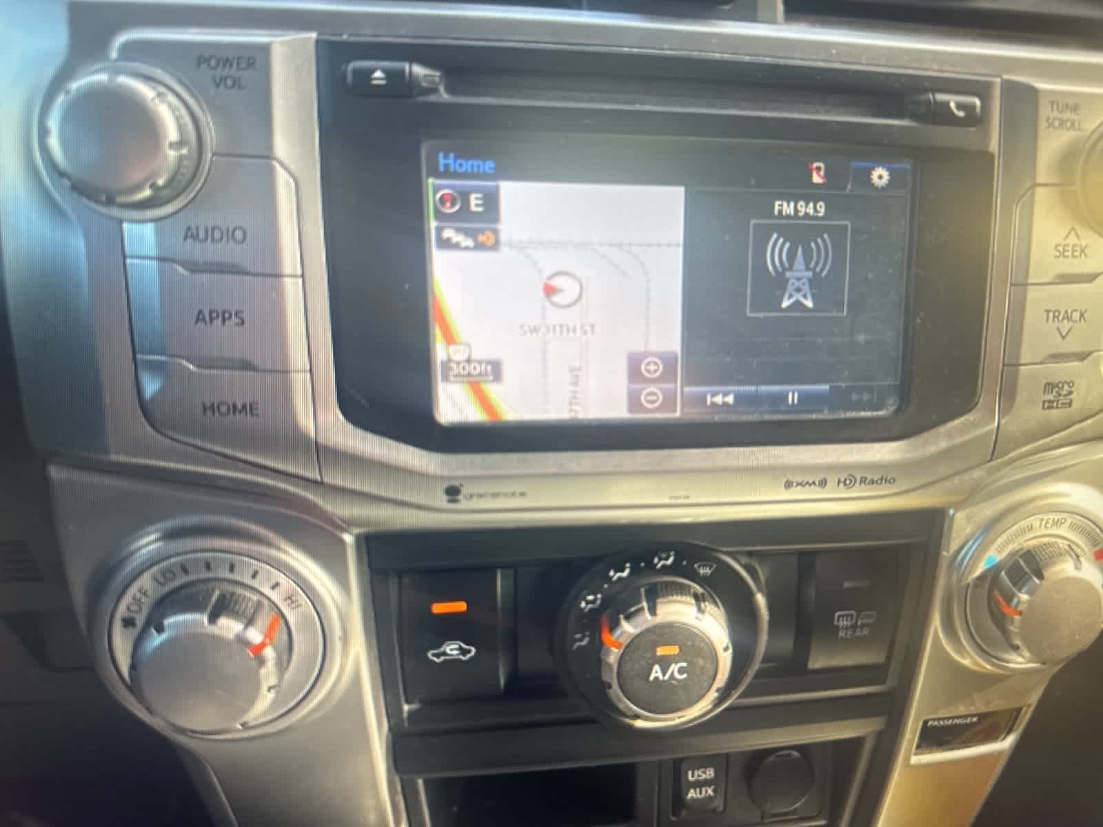 Thumbnail: 2018 Toyota 4Runner - 14