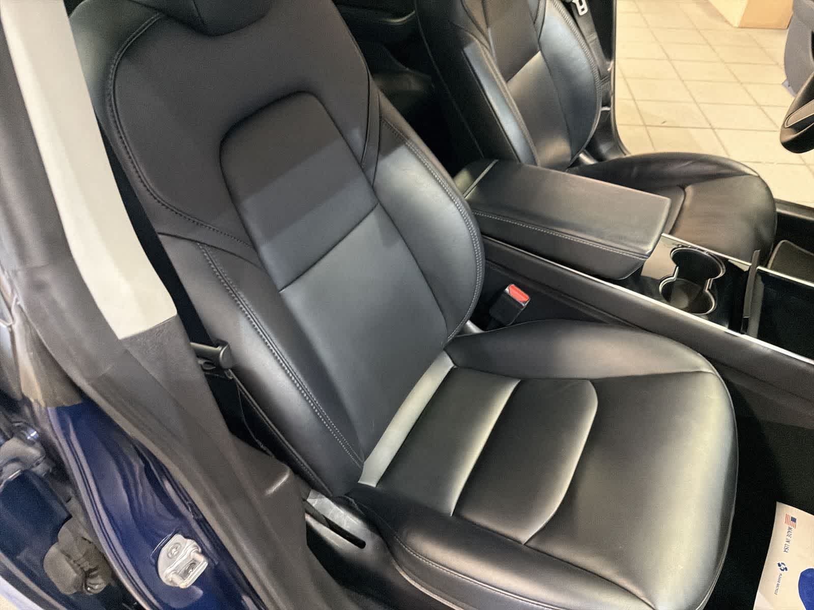 Thumbnail: 2019 Tesla Model 3 - 22