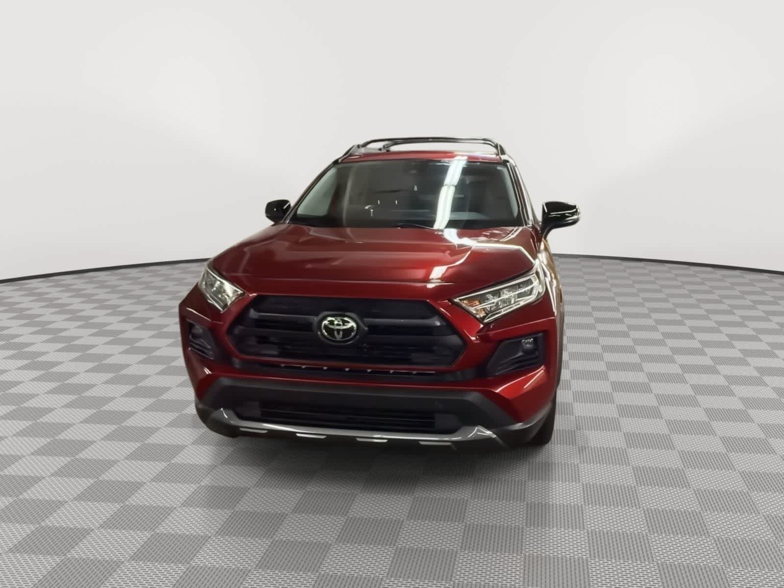 Thumbnail: 2020 Toyota RAV4 - 3