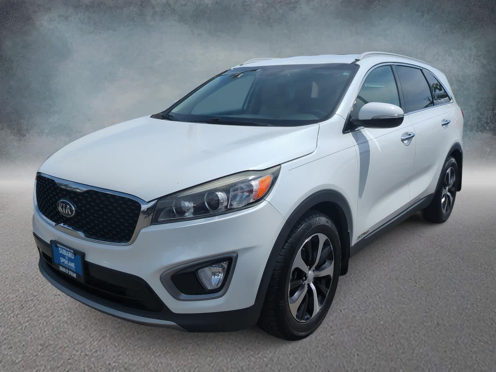 Thumbnail: 2016 Kia Sorento - 4