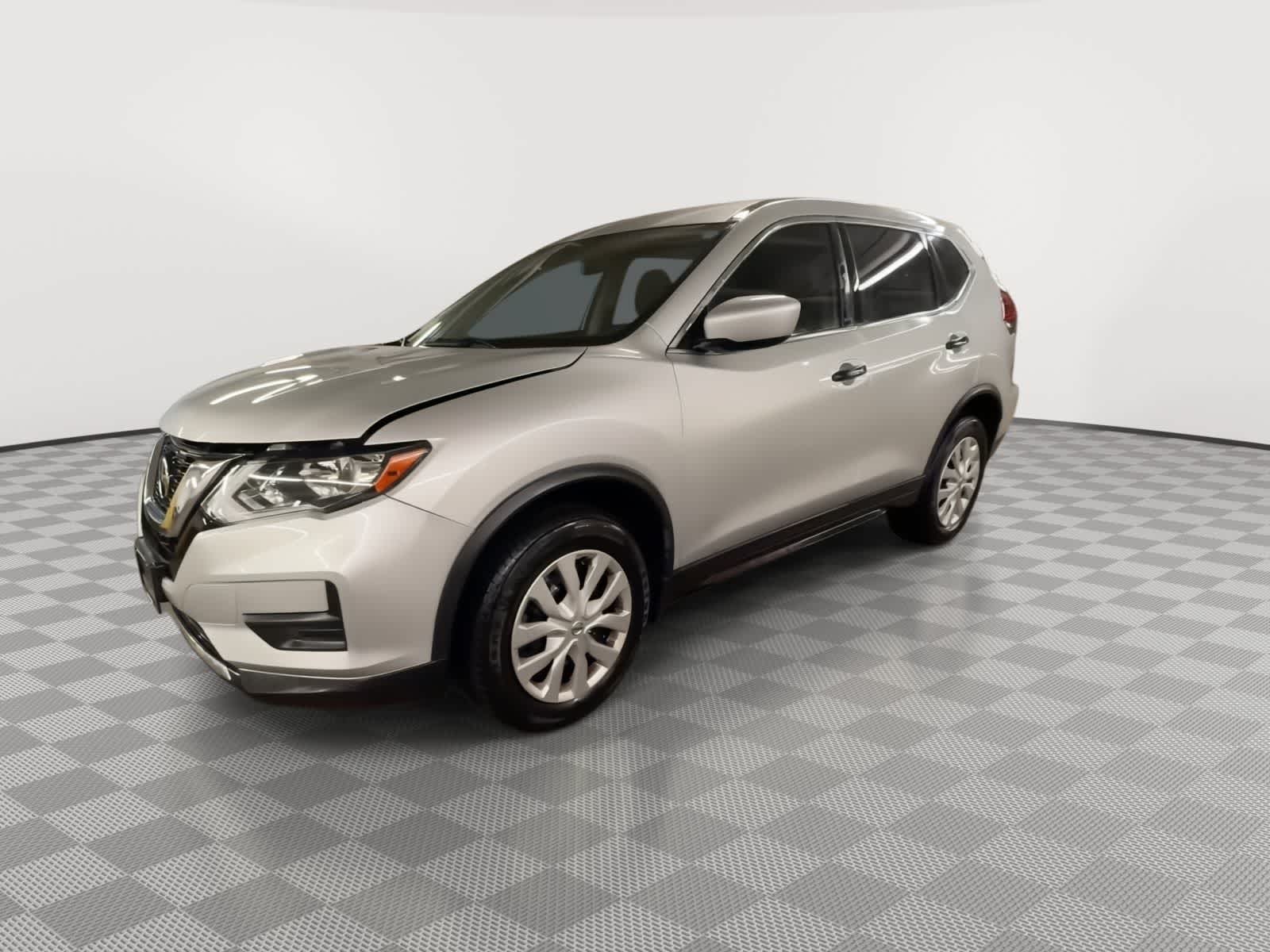 Thumbnail: 2020 Nissan Rogue - 4