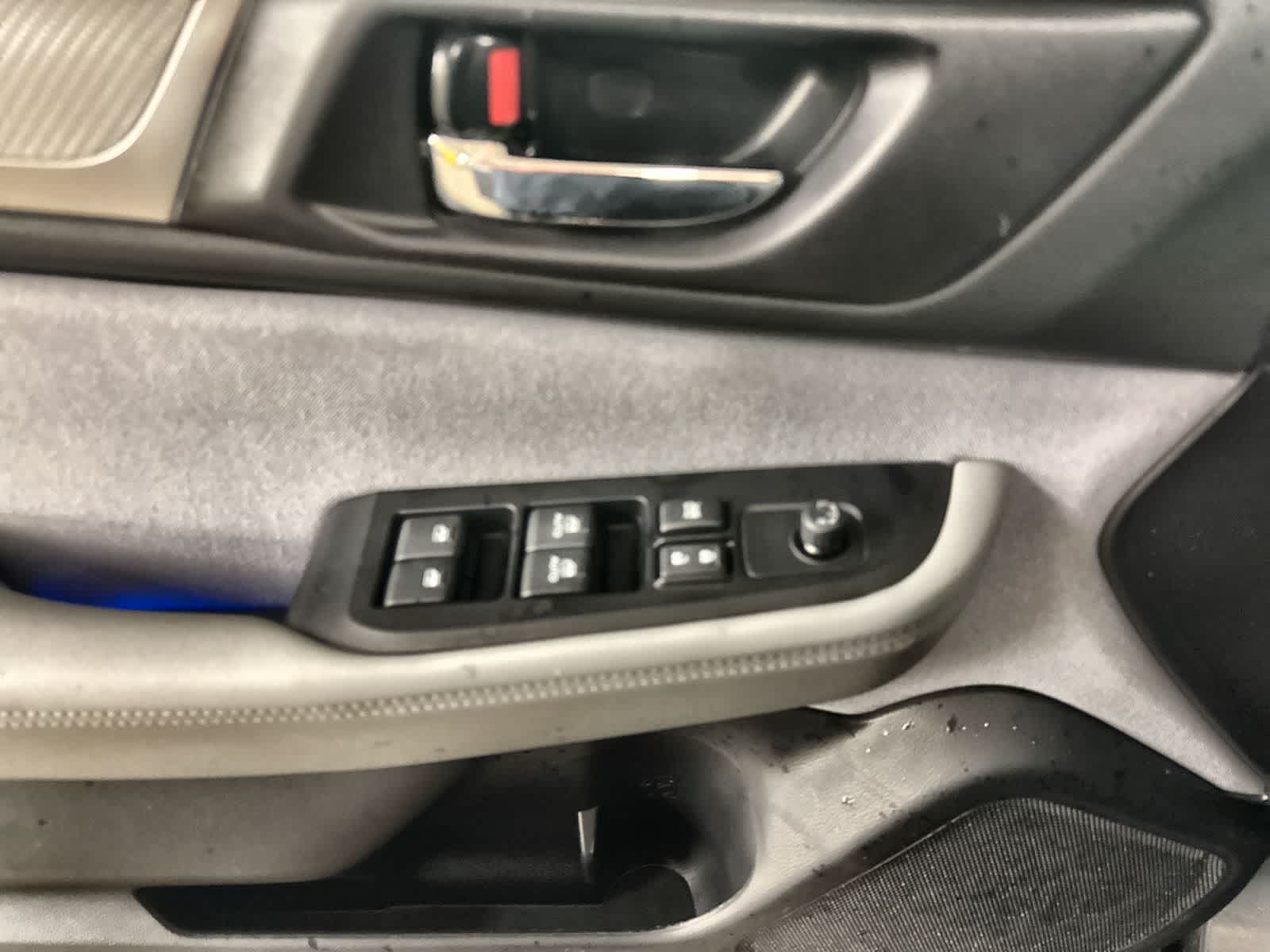 Thumbnail: 2019 Subaru Outback - 18