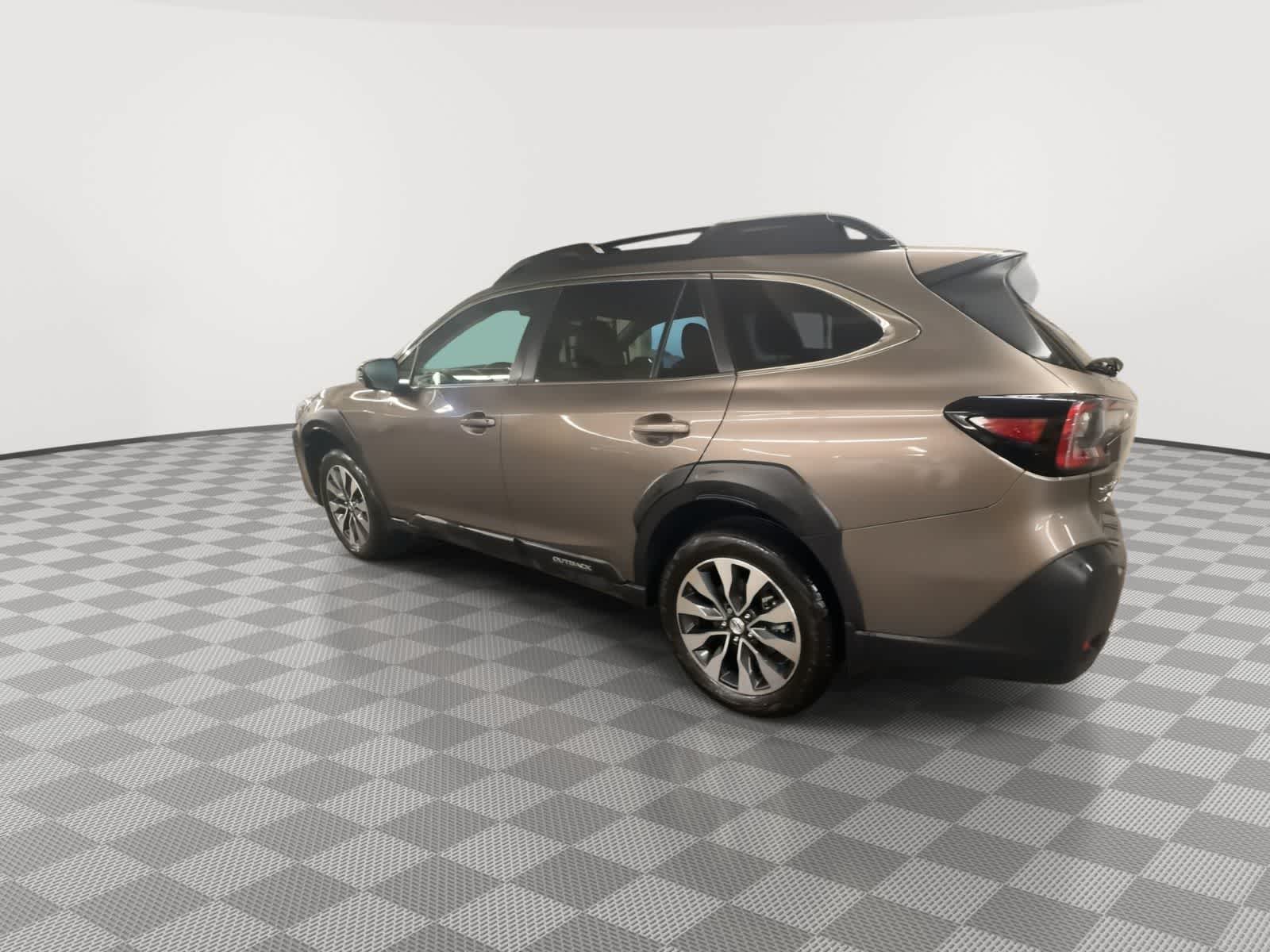 Thumbnail: 2024 Subaru Outback - 6