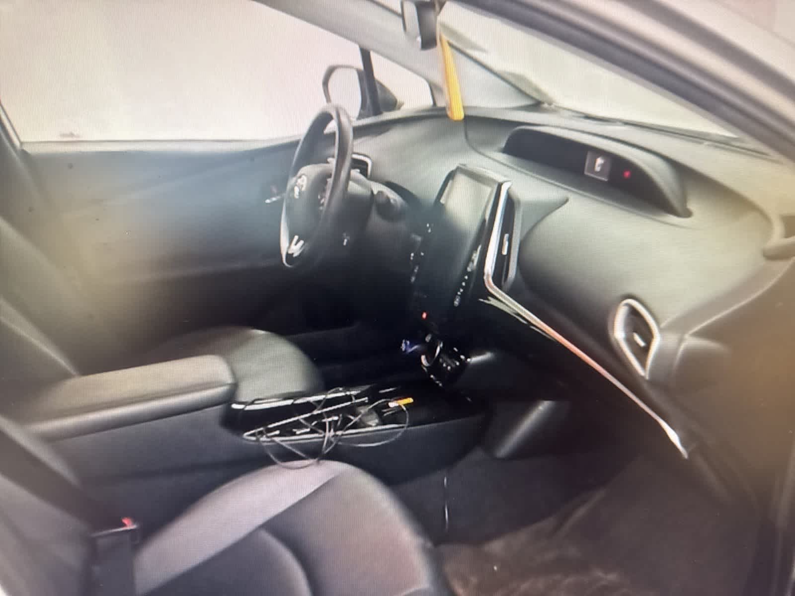 Thumbnail: 2020 Toyota Prius Prime - 9