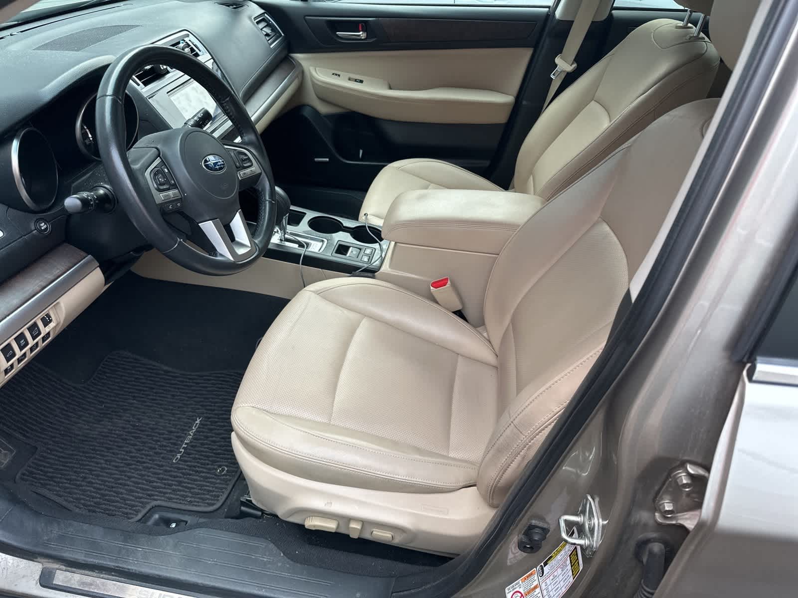 Thumbnail: 2016 Subaru Outback - 6