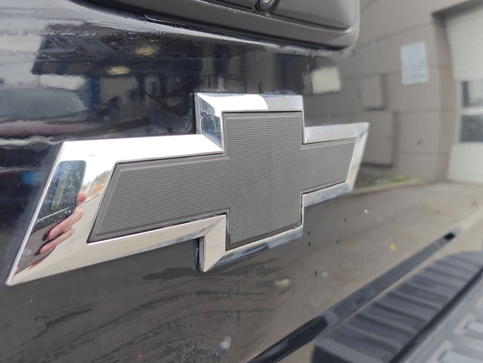 Thumbnail: 2018 Chevrolet Silverado 1500 - 12