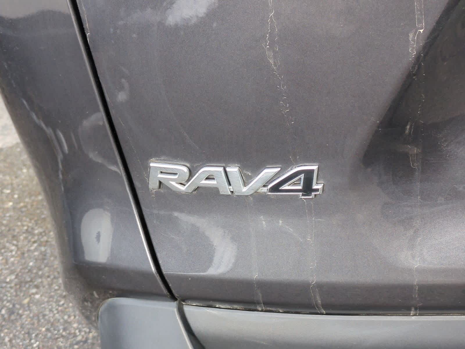 Thumbnail: 2024 Toyota RAV4 - 13