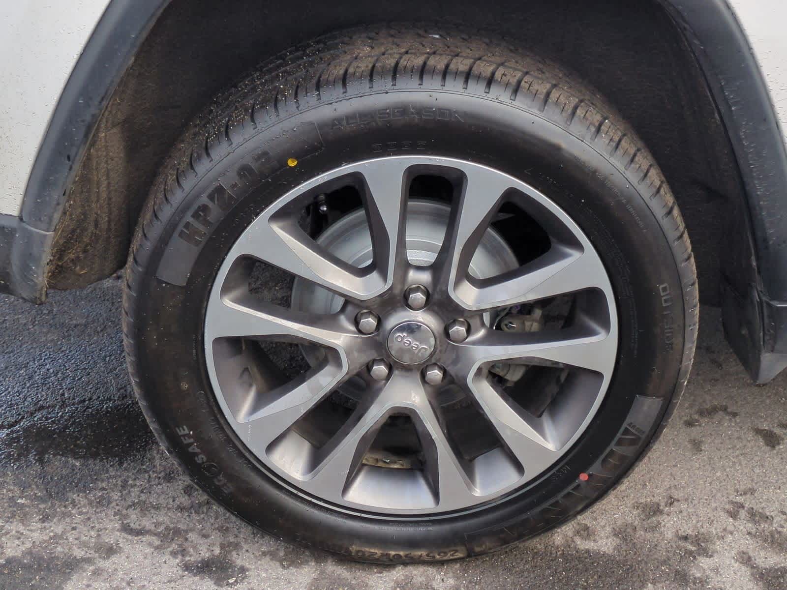 Thumbnail: 2018 Jeep Grand Cherokee - 13