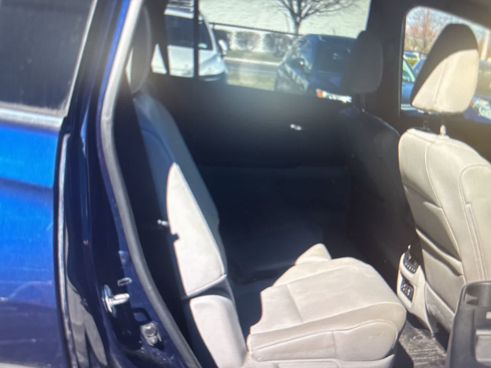 Thumbnail: 2017 Honda Pilot - 13