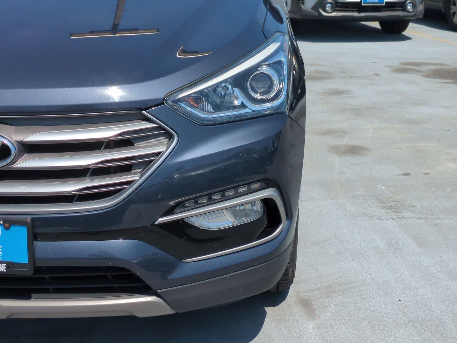 Thumbnail: 2017 Hyundai Santa Fe - 11