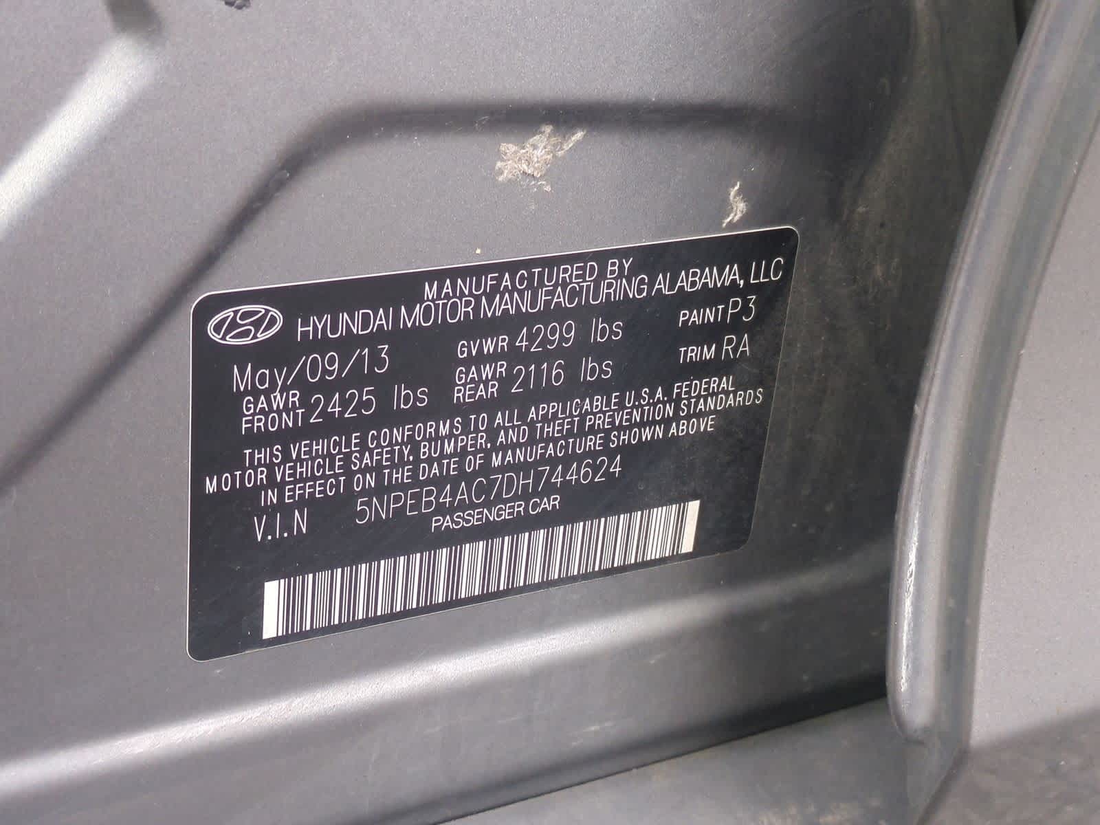 Thumbnail: 2013 Hyundai Sonata - 33