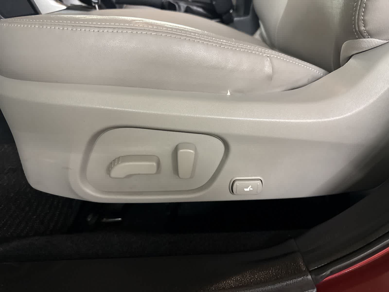 Thumbnail: 2015 Subaru Forester - 18