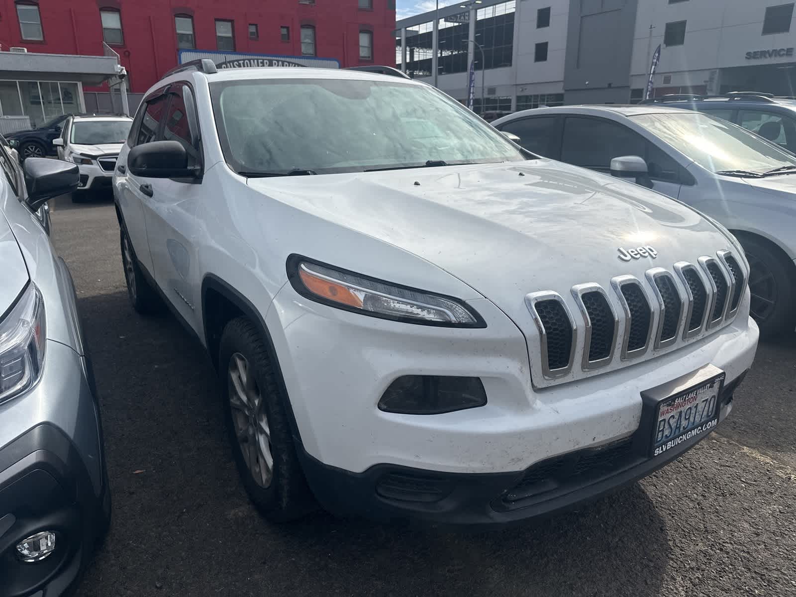 Thumbnail: 2016 Jeep Cherokee - 2
