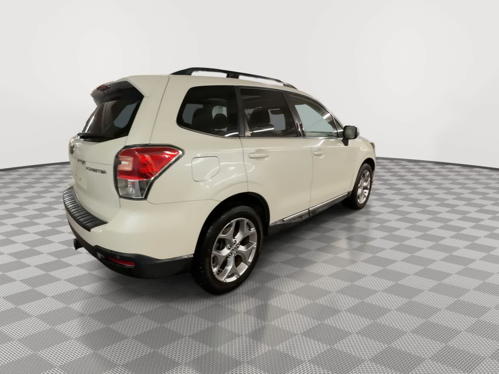 Thumbnail: 2018 Subaru Forester - 8