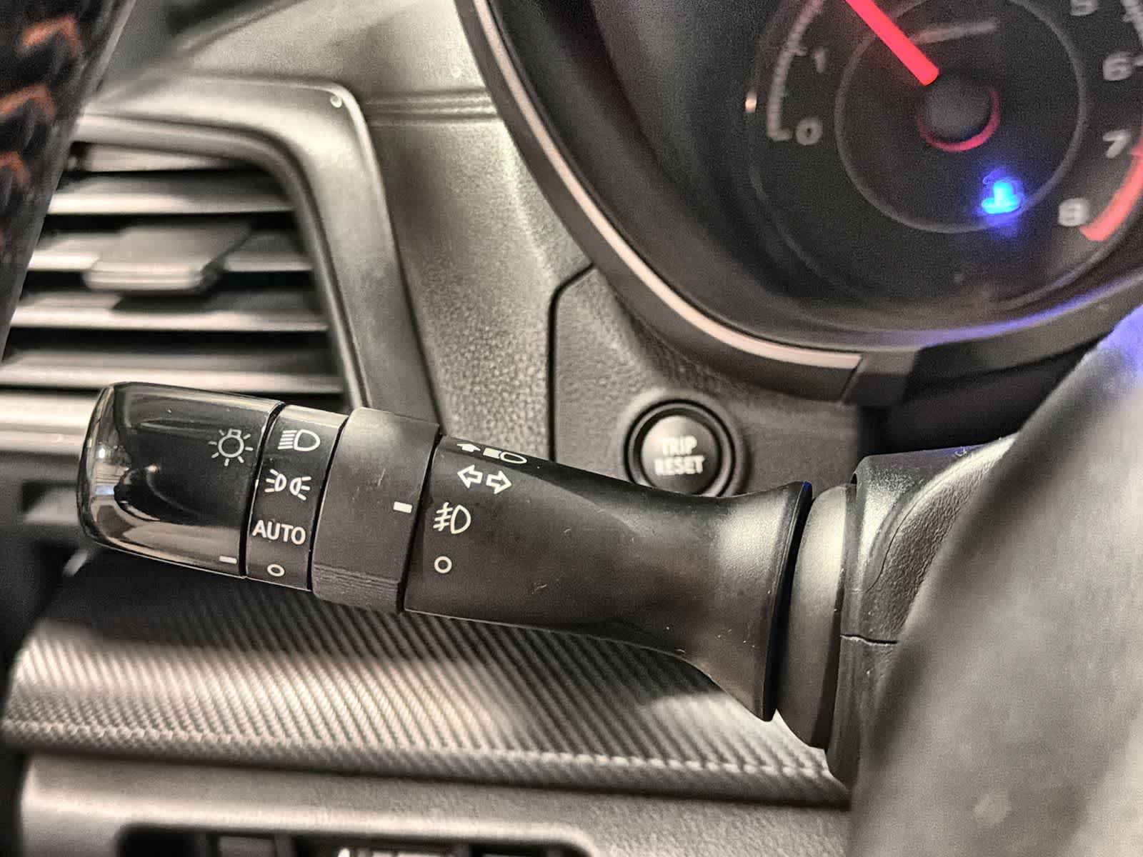 Thumbnail: 2018 Subaru Crosstrek - 27