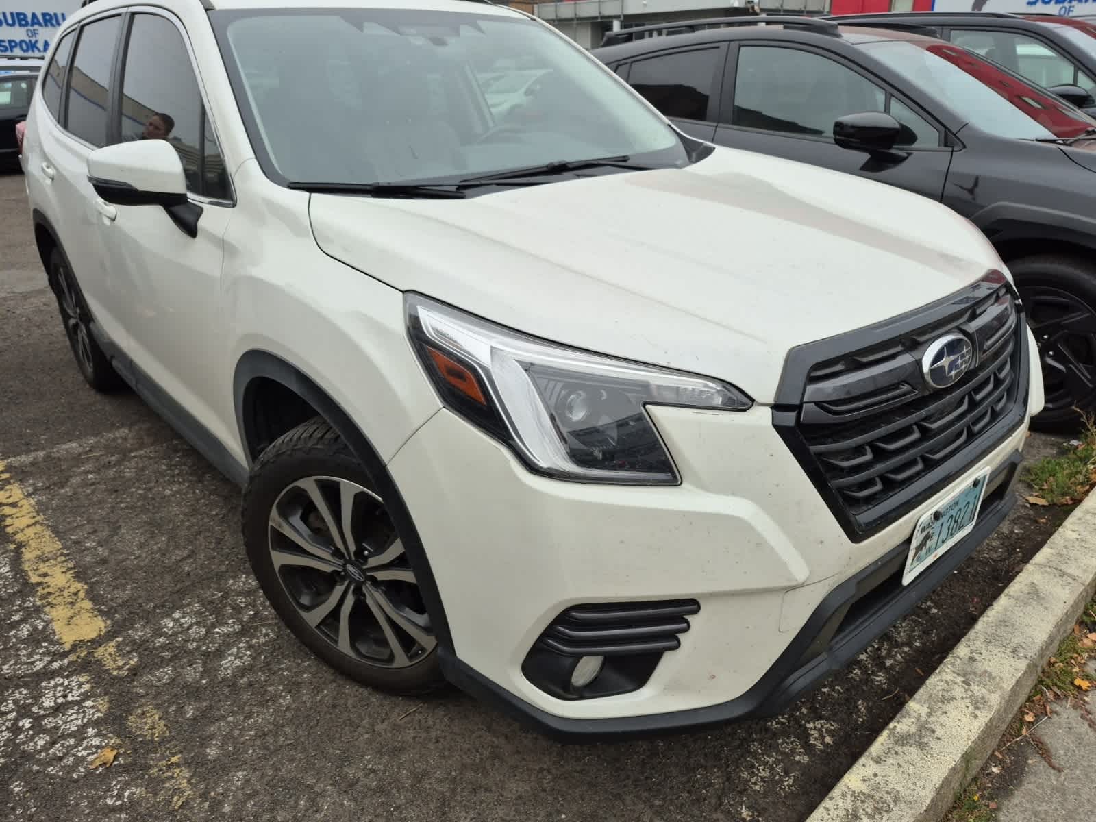2022 Subaru Forester Limited photo 3