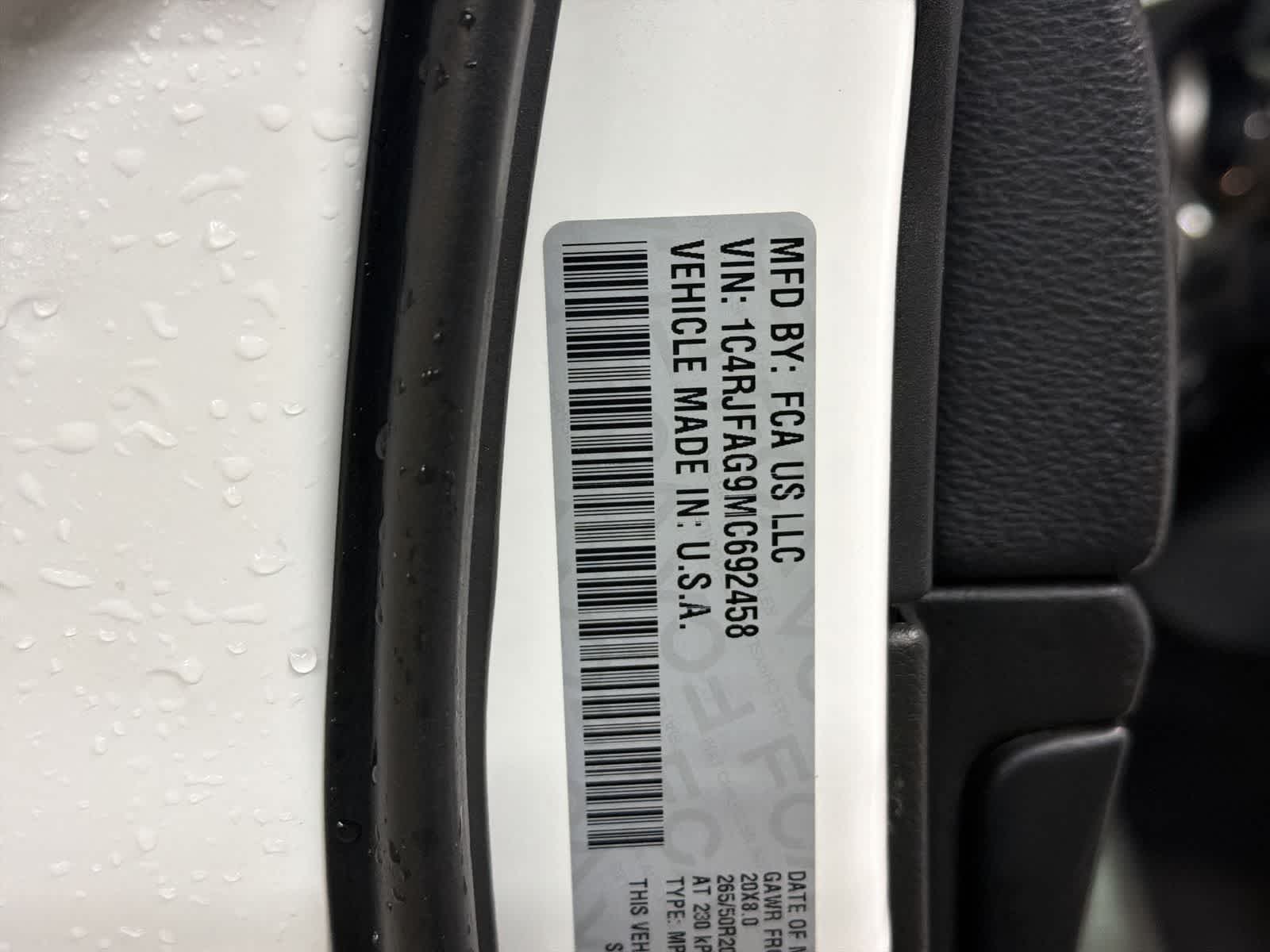 Thumbnail: 2021 Jeep Grand Cherokee - 38