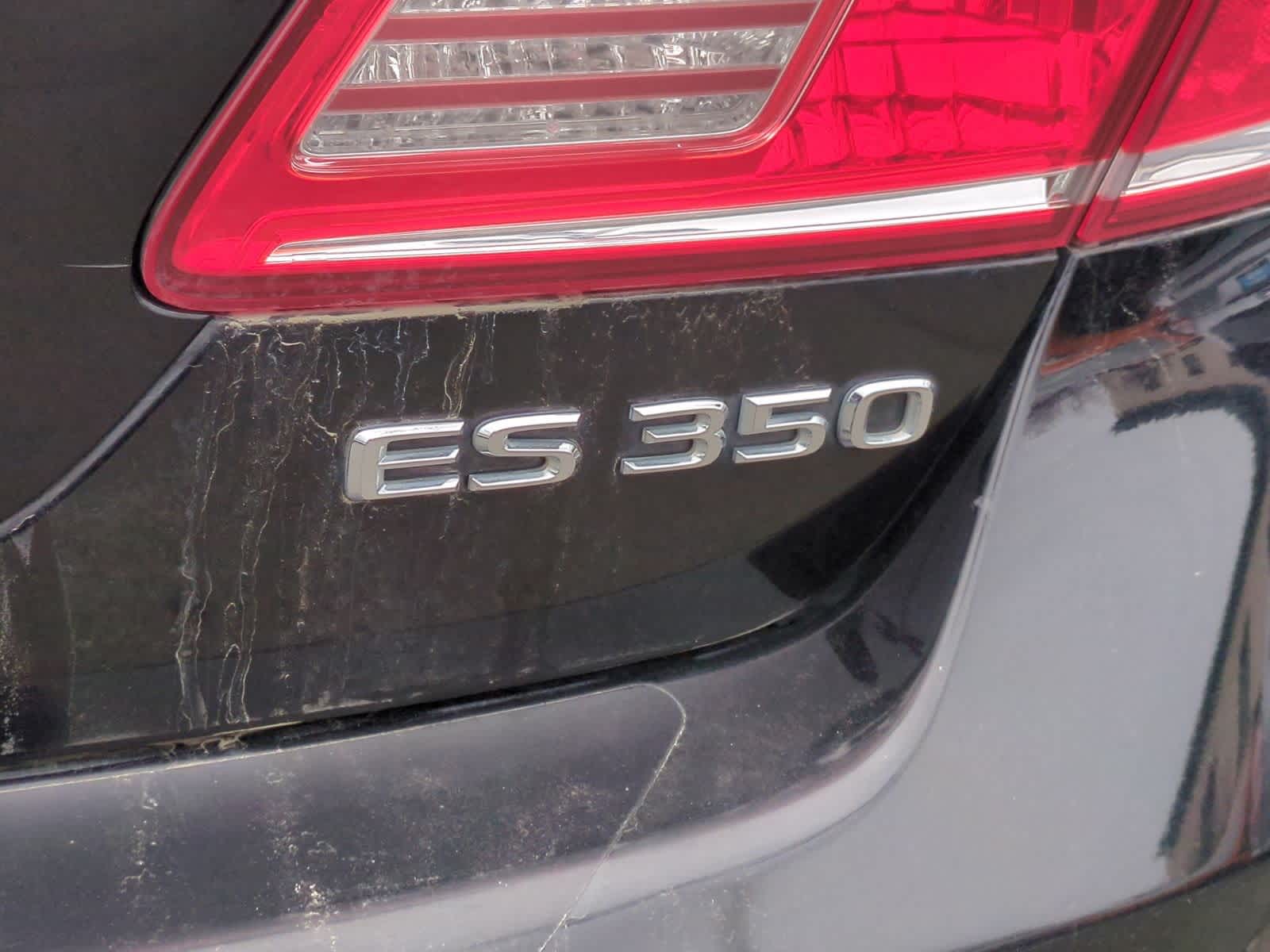 Thumbnail: 2011 Lexus ES - 13