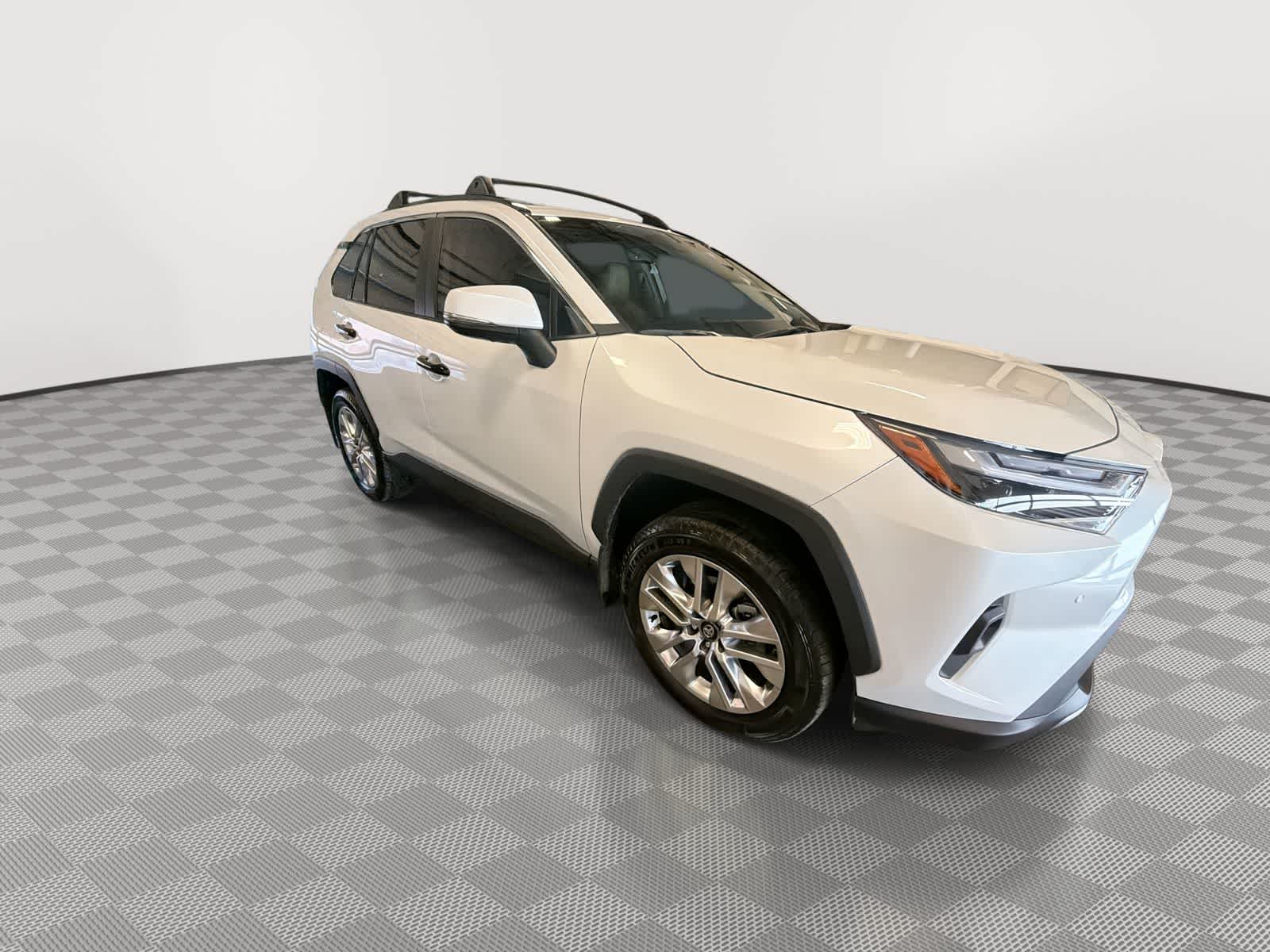 Thumbnail: 2025 Toyota RAV4 - 2