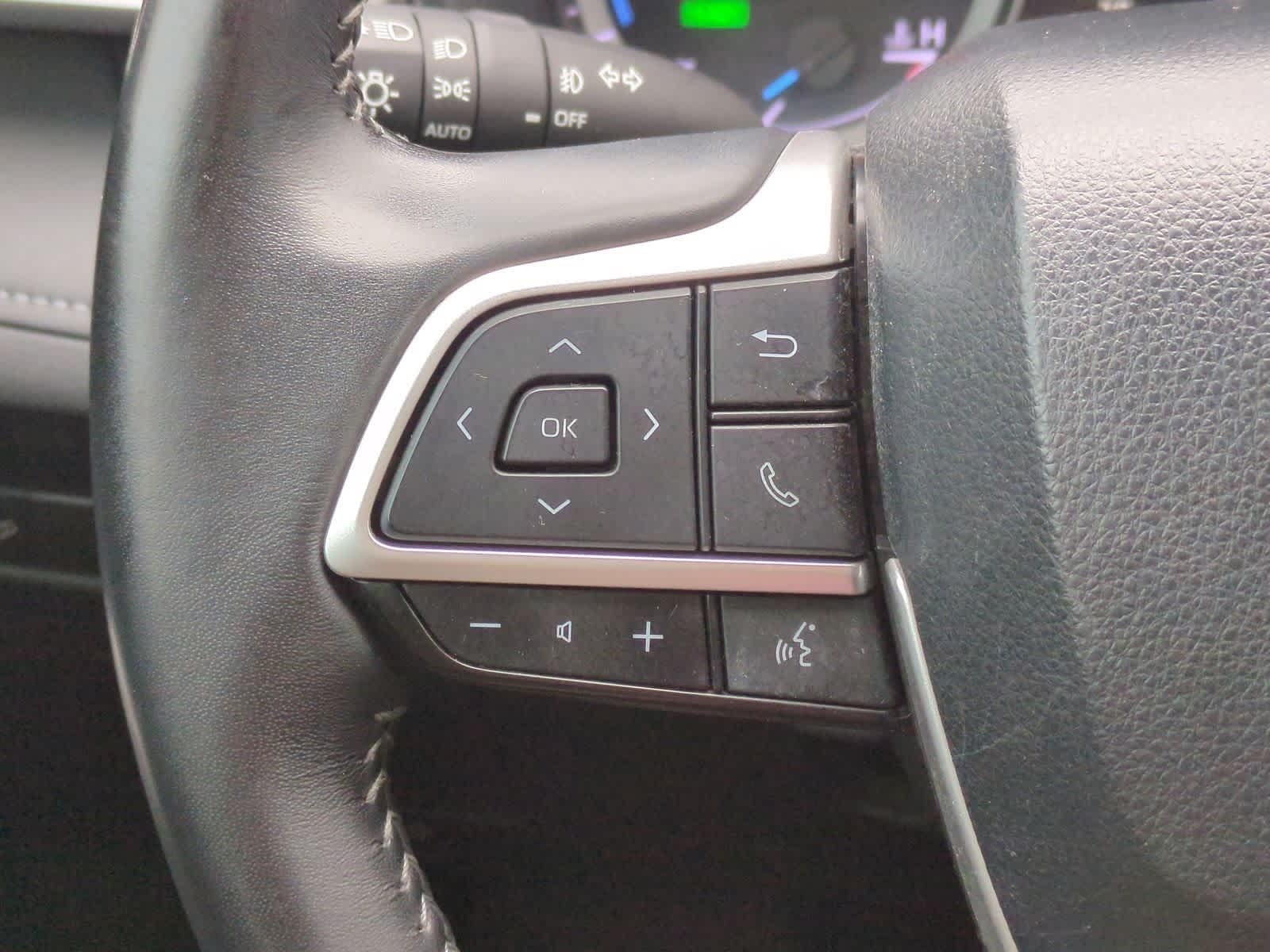 Thumbnail: 2024 Toyota Highlander - 24