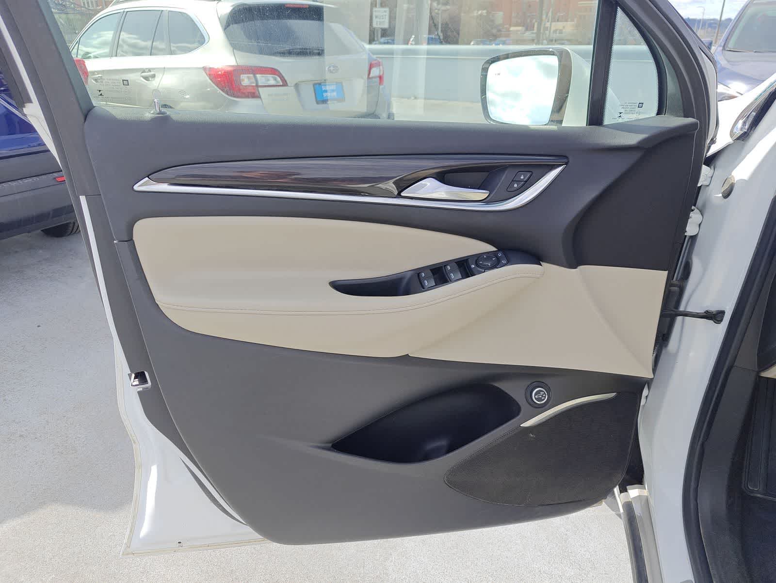 Thumbnail: 2021 Buick Enclave - 10