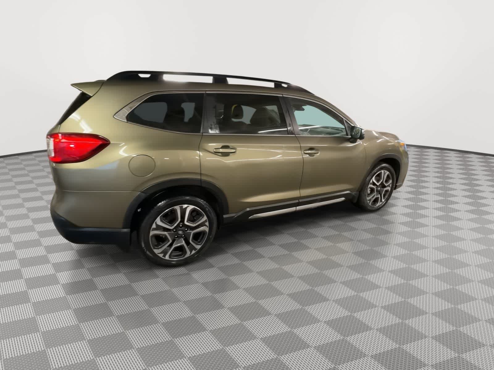 Thumbnail: 2023 Subaru Ascent - 10