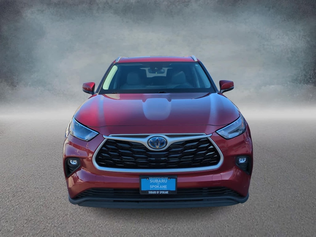 Used 2023 Toyota Highlander Hybrid XLE SUV