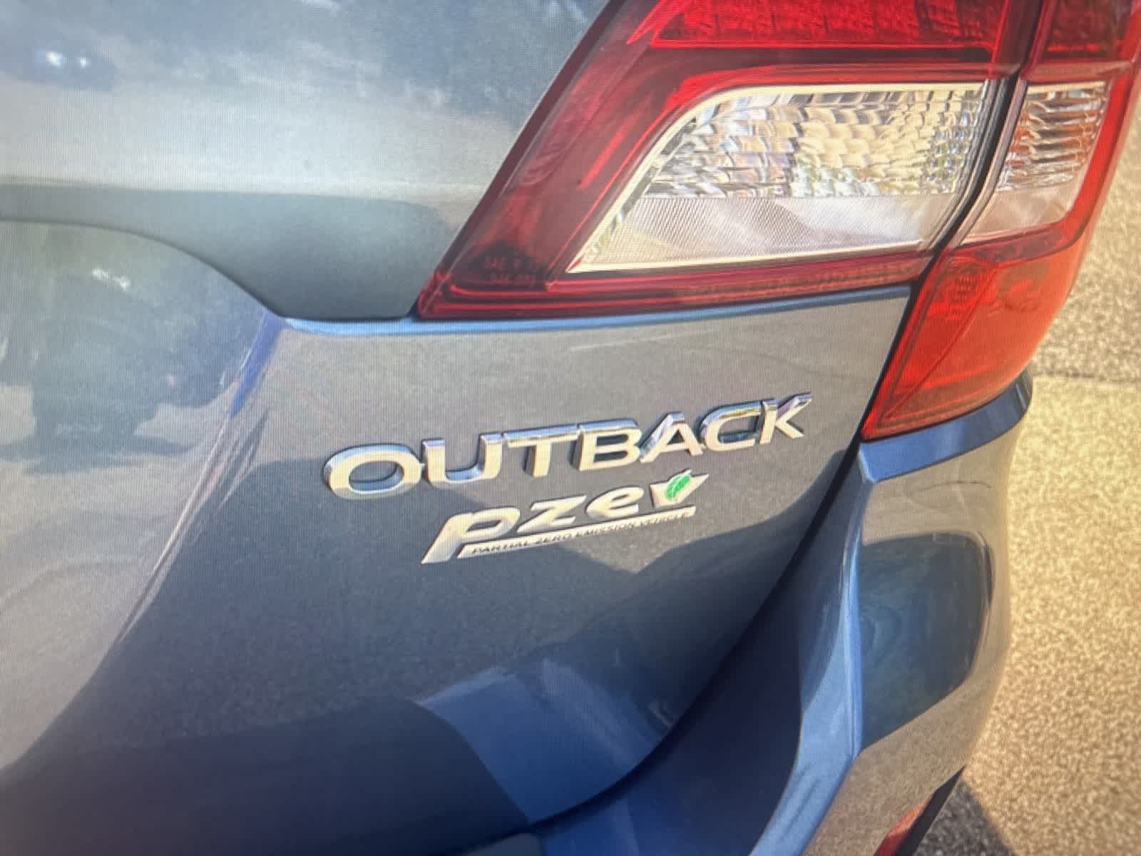 Thumbnail: 2016 Subaru Outback - 10