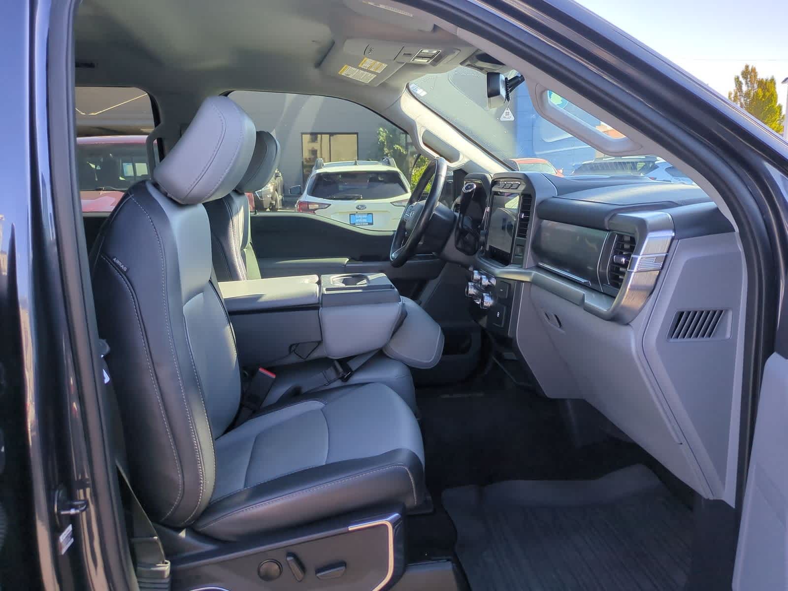 Thumbnail: 2022 Ford F-150 - 22