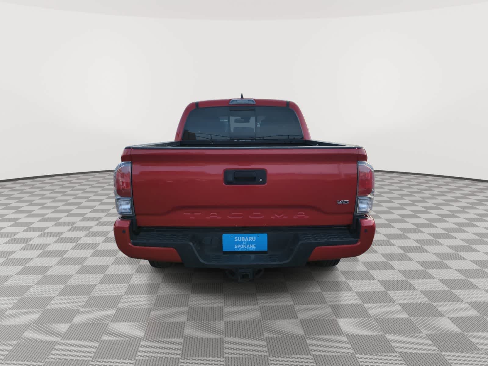 Thumbnail: 2021 Toyota Tacoma - 7