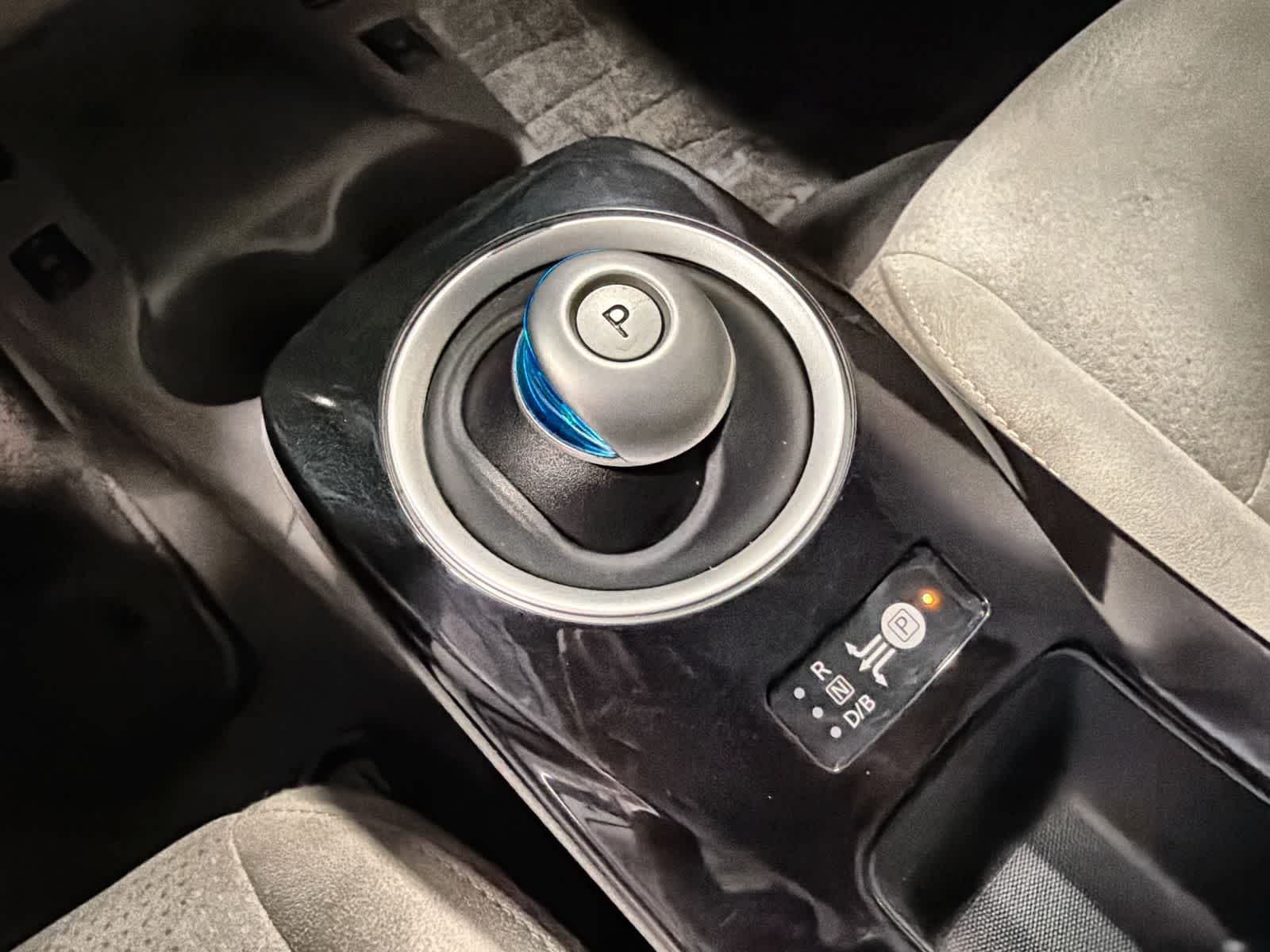 Thumbnail: 2015 Nissan Leaf - 31