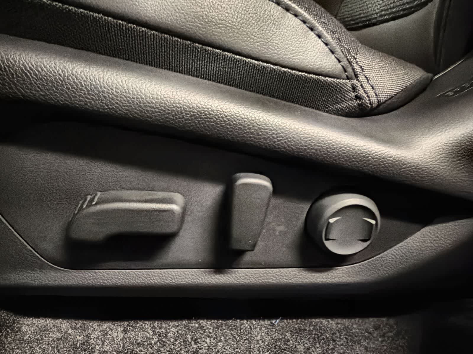 Thumbnail: 2026 Subaru Forester - 18