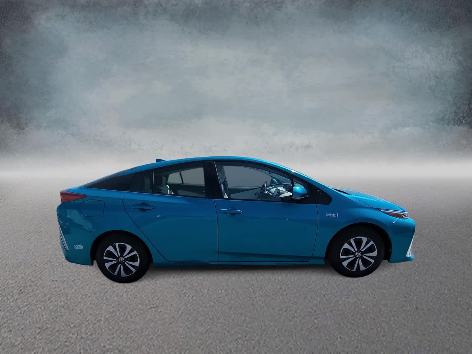Thumbnail: 2017 Toyota Prius Prime - 9