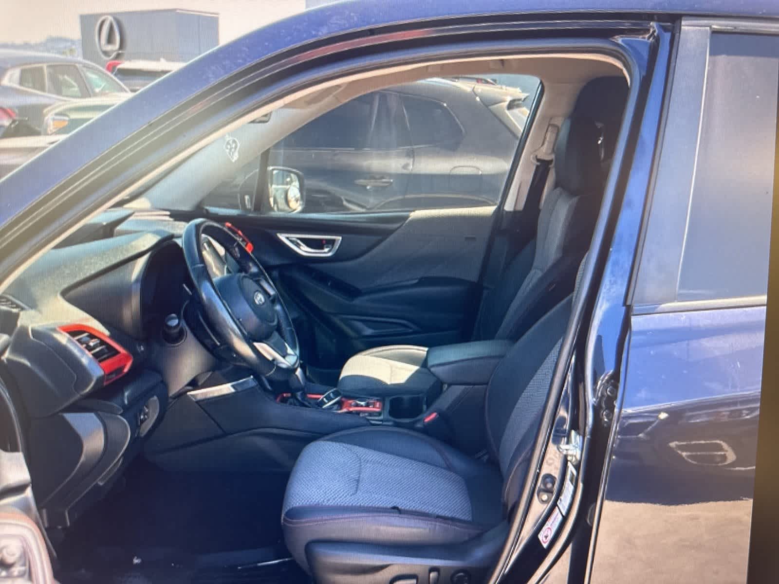 Thumbnail: 2019 Subaru Forester - 9