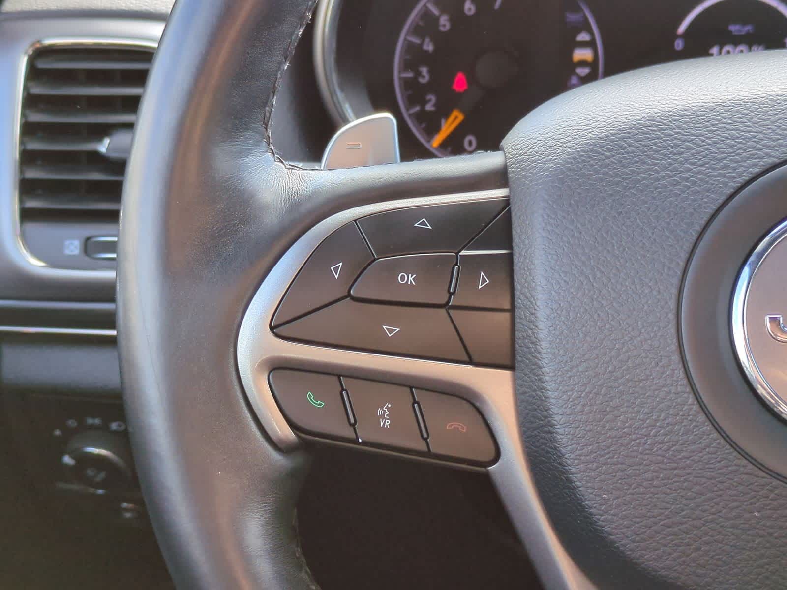 Thumbnail: 2019 Jeep Grand Cherokee - 25