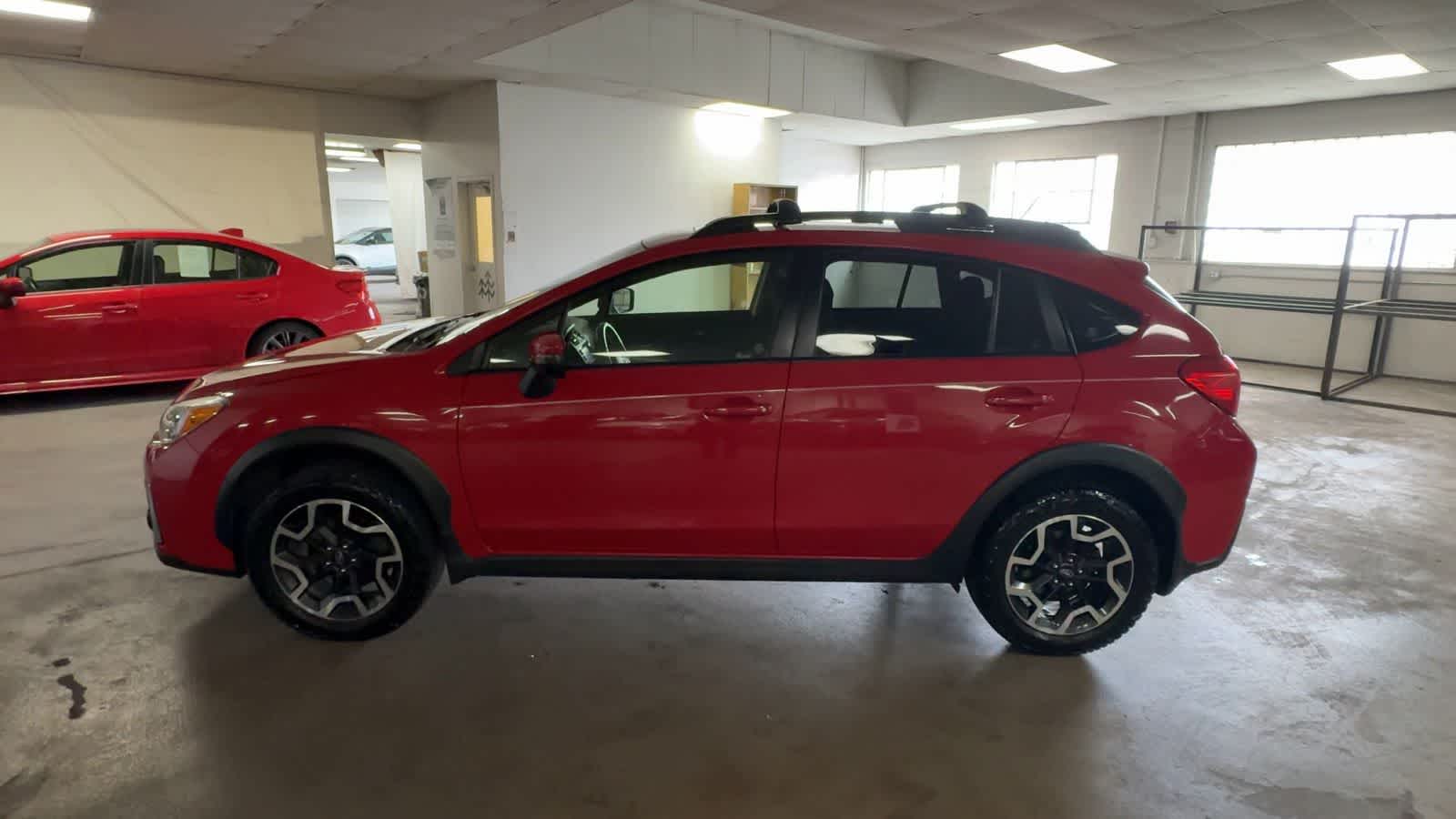 Thumbnail: 2016 Subaru Crosstrek - 5