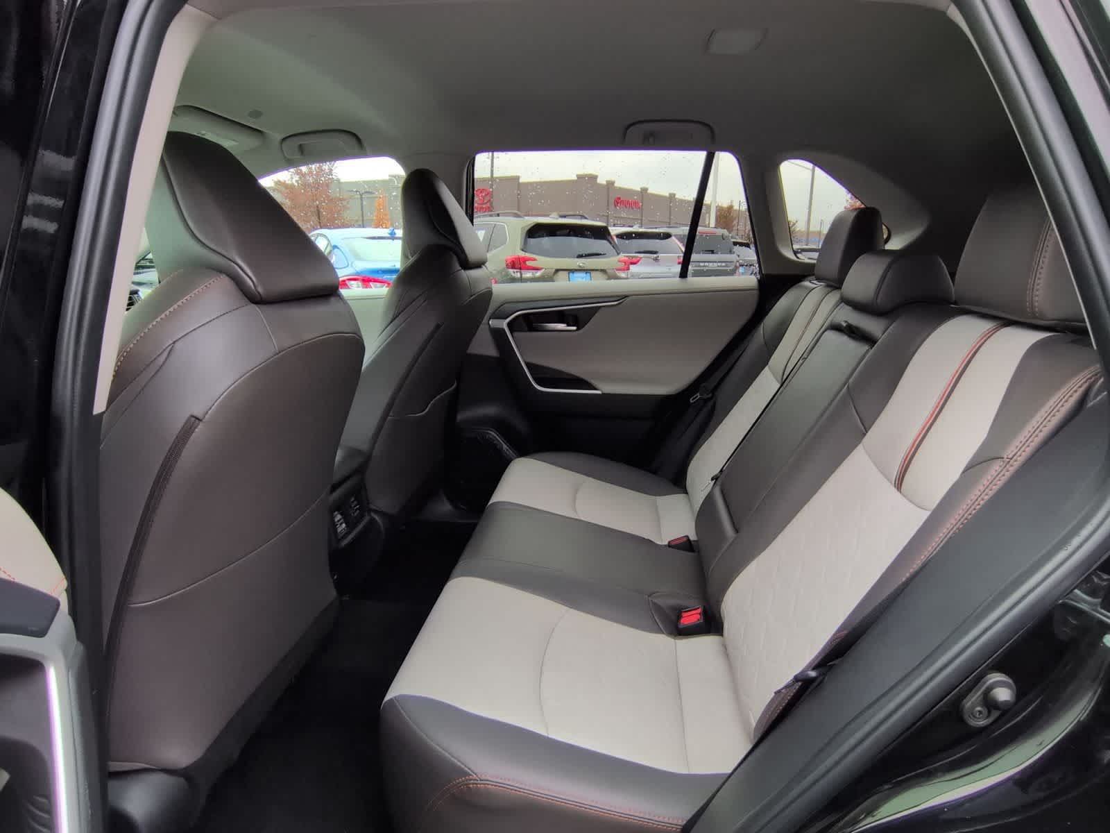 Thumbnail: 2024 Toyota RAV4 - 20