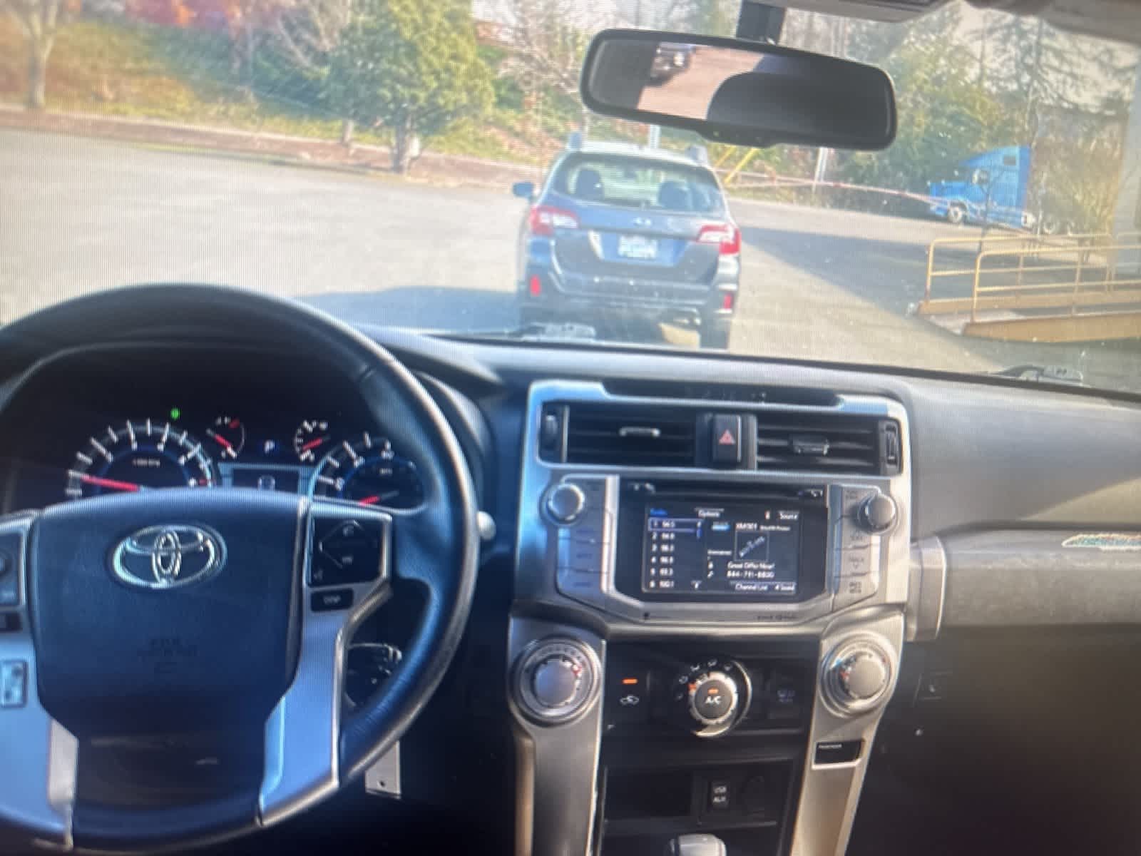 Thumbnail: 2018 Toyota 4Runner - 13