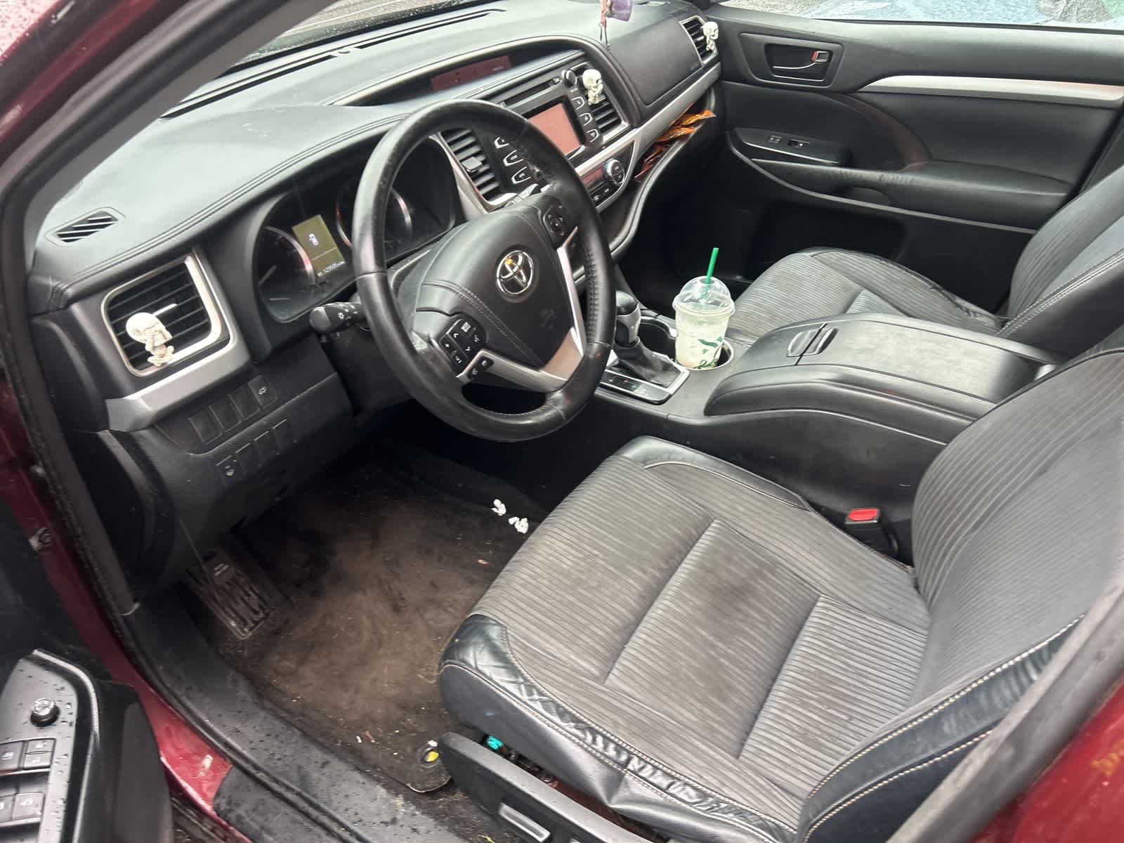 Thumbnail: 2015 Toyota Highlander - 5